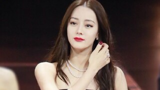 [Dilraba] Tampilan yang tidak disengaja + senyuman mematikan! ! ! Yang sudut mulutnya terangkat ~ Oh