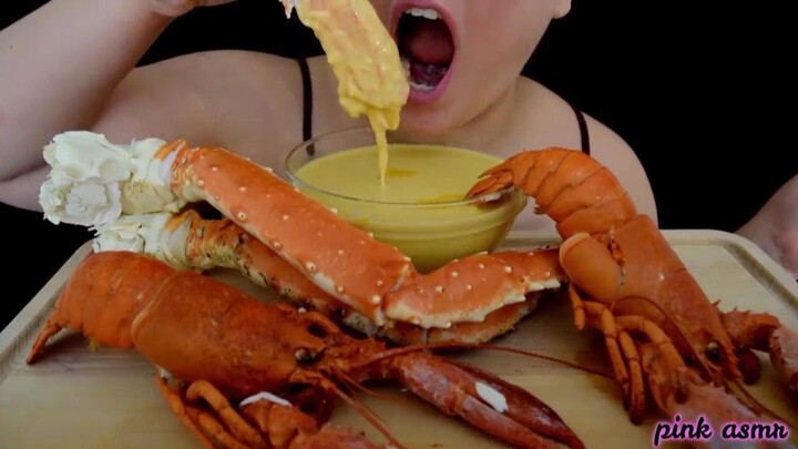 mukbangers dipping their food in too much cheese sauce | Who eat it better?