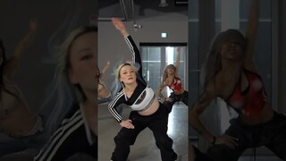 💛💛✨ #funkyy #choreography