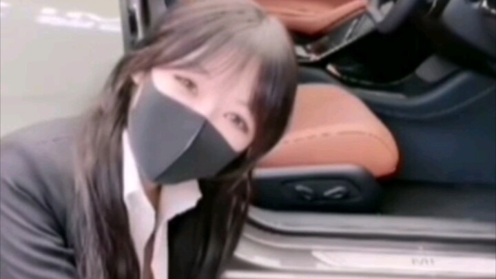 Apa perbedaan antara mobil baru dan mobil bekas?