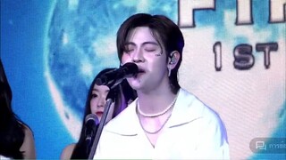 เธอไม่ชอบฝน - FirstOne