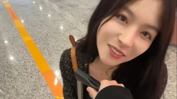 真好有老公真好 老公推着我走～