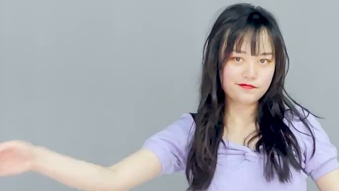 「佳佳」Brave Girls- Rollin' Come with me meat0 meat0 Kenapa aku bisa mengirim suara