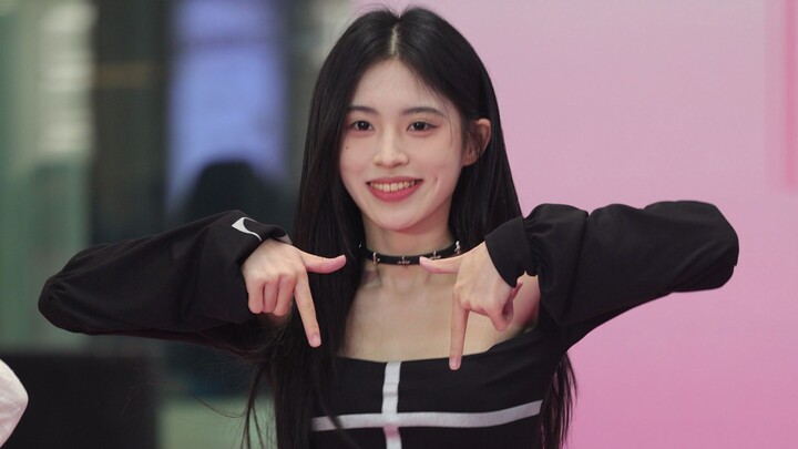 TT—Twice’s Xiaoshua Isn’t a Little Fool | Dancing Along in Chongqing