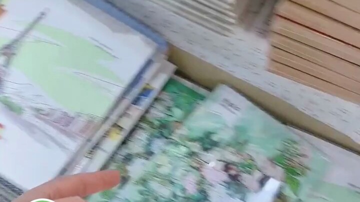 أنا مصدوم فعلاً! كيف يمكن أن يكلف قلم حبر نص إطاري أكثر من 800 يوان؟ هذا فعلاً يتجاوز حدود المفهوم! 