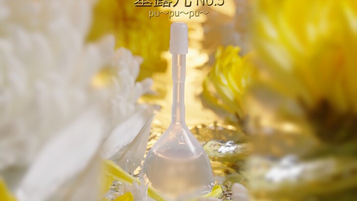 为了拍开塞露，室友直接变成了性感尤物