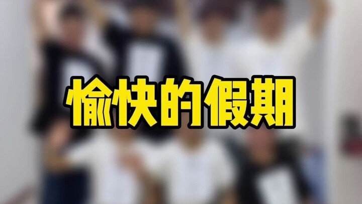 Các bạn ơi, mai đi làm nhớ đừng đến muộn nhé!