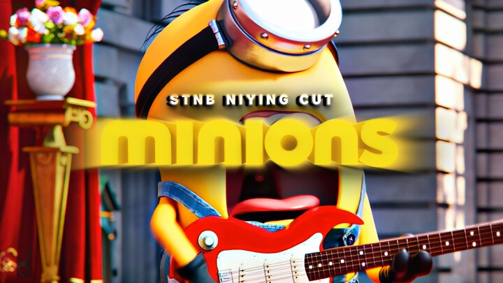 Tóc cắt ngắn vừa, quần yếm