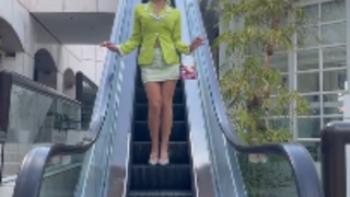 姐的自信，无人能及！哈哈哈