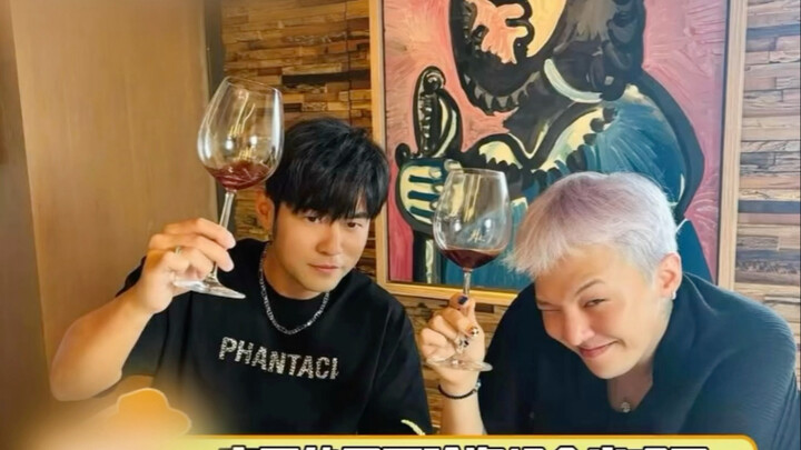 Jay Chou and G-Dragon’s real ticket-buying, proof-of-funds combo… the scalpers made so much from thi