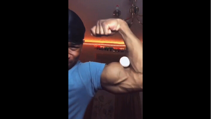 Mọi người đừng bắt chước nhé!