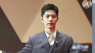 บอสใหญ่ออกไปที่ถนน ‖ เดินไปตามสายลม ‖ เซียวจ้าน โปรดเดินอีกหน่อย!