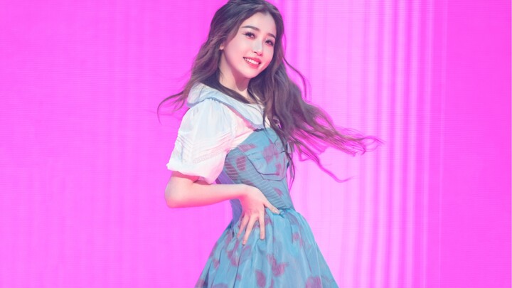 ฉันไม่อนุญาตให้ใครก็ตามไม่ดูฉากนี้ของ Yu Shuxin เด็ดขาด มันช่างน่ารักและเต็มไปด้วยพลังแห่งฤดูร้อน มั