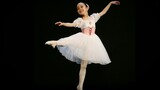 [Balet] 8 tahun tarian lucu "Coppelia" Swanilda Variation