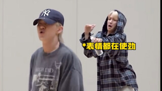 Bài hát của đội khác luôn ngon hơn một chút