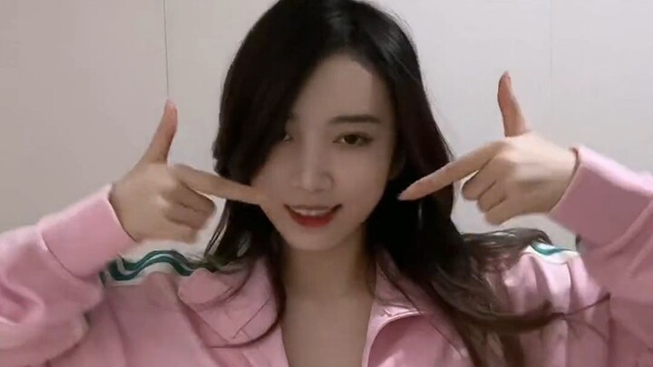 【苏瑞琪】221207 dy update "La La La La"
