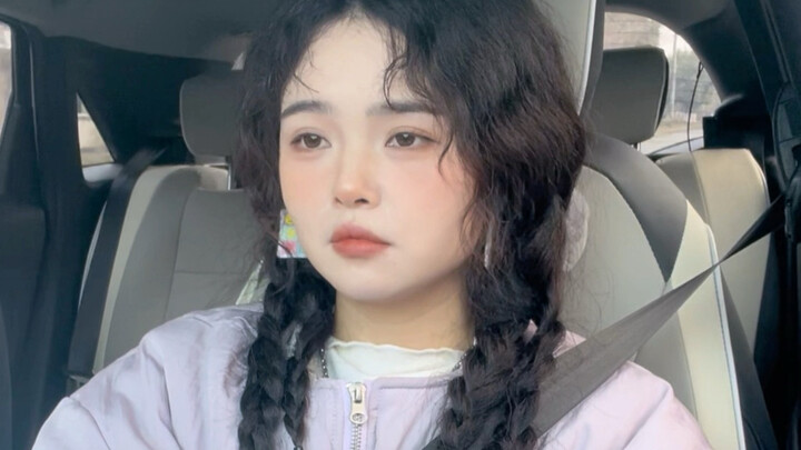 Apa saja persiapan yang perlu dilakukan oleh pengemudi wanita saat berkendara di jalan tol selama mu