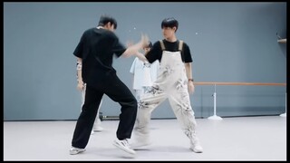 女团舞