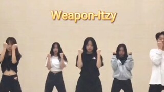 【ITZY】Weapon is so cool! I really love it!