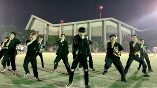 Nhảy cover "Growl" cực bùng nổ trong kỳ huấn luyện quân sự!