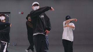 【1M】ท่าเต้นของ Kyo "นักบินอวกาศในมหาสมุทร"