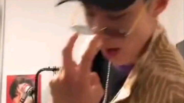 [Wang Hedi] [Archaeology] Way too cool, but never ugly