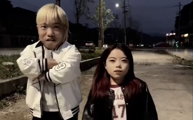 น่ารักสองตัวน้อย