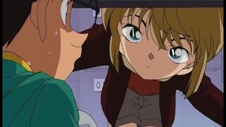 Bab 336 - (Adegan Ke Ai yang terkenal) Xiao Ai menemukan Conan di saat kritis dalam hidup dan mati
