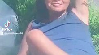 yong wala kang alalahanin at problema sa buhay. Chill Lang 😆