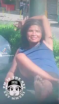 yong wala kang alalahanin at problema sa buhay. Chill Lang 😆