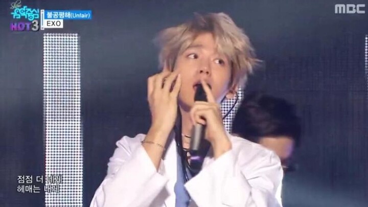 Panggung kelas dewa dalam hatiku!!! EXO "Unfair (Bias)"