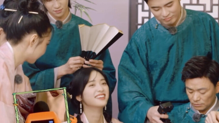 ให้ฉันดูหน่อยว่าใครต่อยฉัน【ซูหมิงหาว & เซินเยว่】