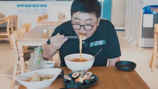 MUKBANG TOKBOKKI PHÔ MAI  VÀ TÔ MÌ UDON KHỔNG LỒ Ở KHU PHỐ HÀN QUỐC