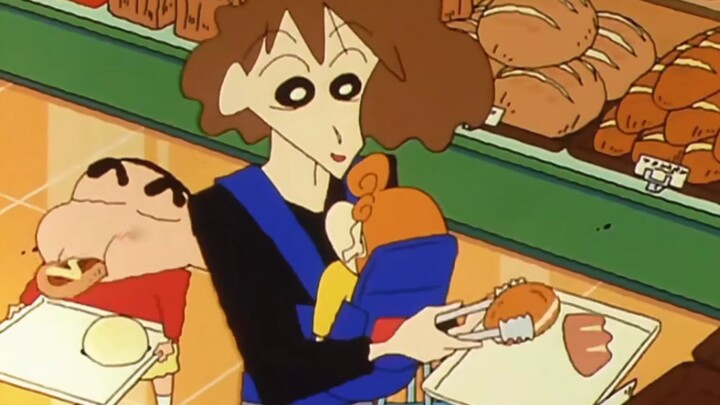 [Crayon Shin-chan] Misae starts splurging and buying everything in bulk to collect enough points for