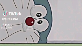 Doraemon khóc cute ghê:>
