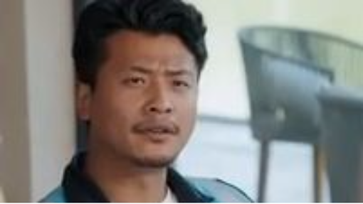 Pengantar makanan itu ternyata seorang Bos Besar