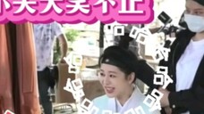 มุขตลกของเติ้งเหว่ยเกี่ยวกับลุงชาวจีนทำให้หยางซีหัวเราะลั่น