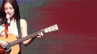 Blackpink jennie có một cảnh quay trực tiếp tuyệt vời khác Nini cầm guitar và hát chậm thật đẹp│blac