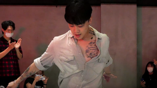 =Wootae Focus=左胸口的图案第一次见好美 LAW的舞室直拍四版合并