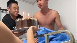 Pihak lain menarik kembali sebuah kemarahan pagi hari