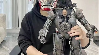 Iron Overlord "น้องชายฝาแฝด" ของ MK1 เหรอ ไม่สิ เขาเป็นตัวร้ายตัวฉกาจ!