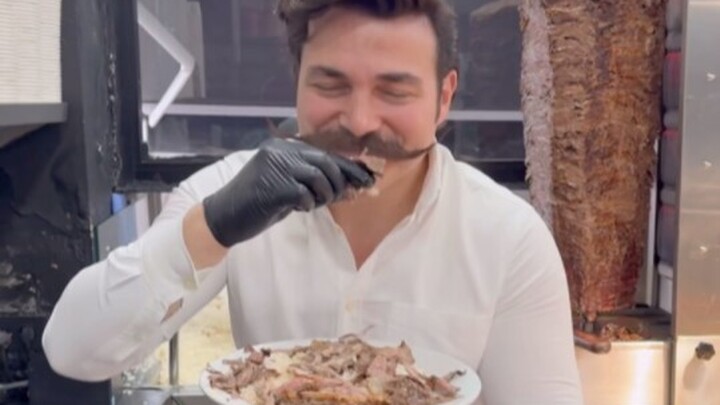 การทำเนื้อย่างของเทรโลนี่