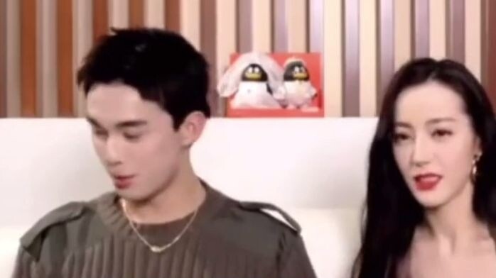 【Leidi】I am attracted by this pervert’s smile and lip biting shyness!!!