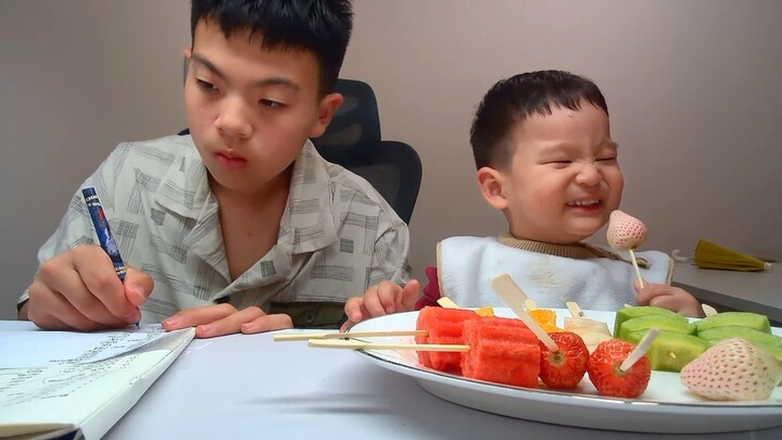 Lại là một ngày kèm con học chất lượng cao～