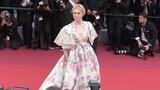 Elle Fanning on the red carpet of Les Miserables in Cannes