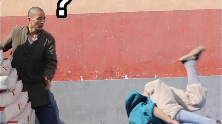 Master: Stop messing around, it’s really scary!