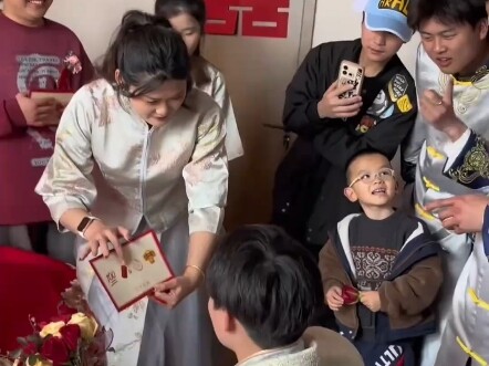 Fun little game from a wedding pickup, guess the idiom from the picture—joyful vibes fill the air!