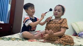 Tài Tí Tẹo bất ngờ trang điểm cho Nàng Út Ống Tre đi gặp người yêu và kết quả