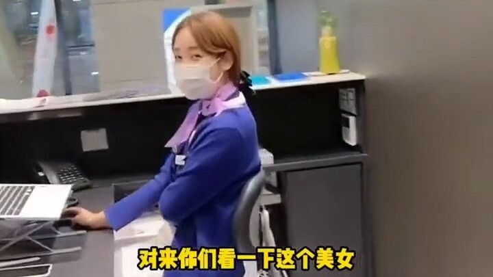 Pepsi 😉’s latest video is so funny! I’m sharing it with you—hit play and check it out now!