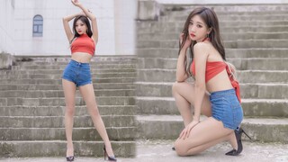 Musim panas dimaksudkan untuk menjadi panas! MERAH-Hyuna